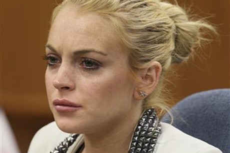Fans of 'Fifty Shades of Grey' Movie Casting: Five Reasons Why Lindsay Lohan Should Not Be Anastasia Steele