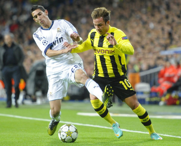 Mario Gotze (R)