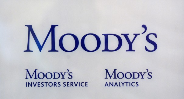 Moody's raises outlook for Indian corporates to stable from negative Moody's raises outlook for Indian corporates to stable from negative