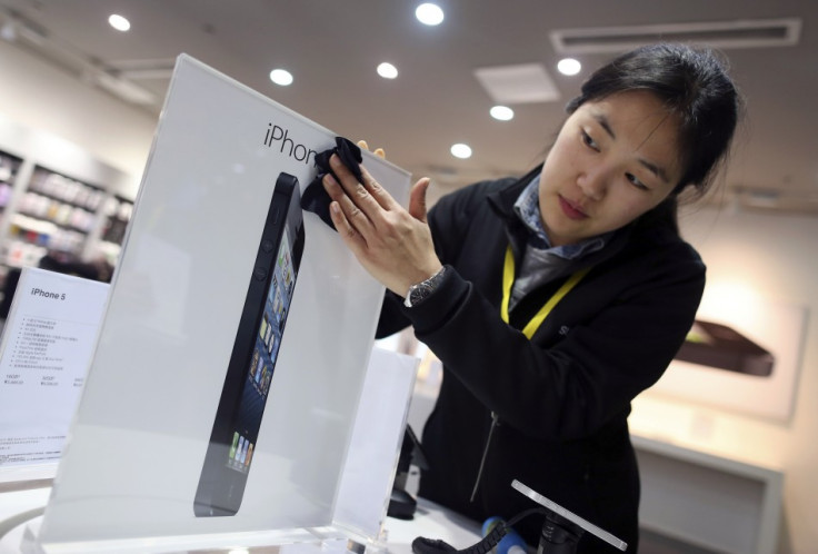 iPhone 5 Launches in China