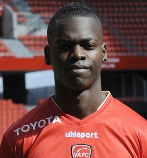 Nicolas Isimat-Mirin
