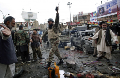 Pakistan sectarian bomb blasts