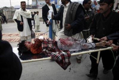 Pakistan sectarian bomb blasts