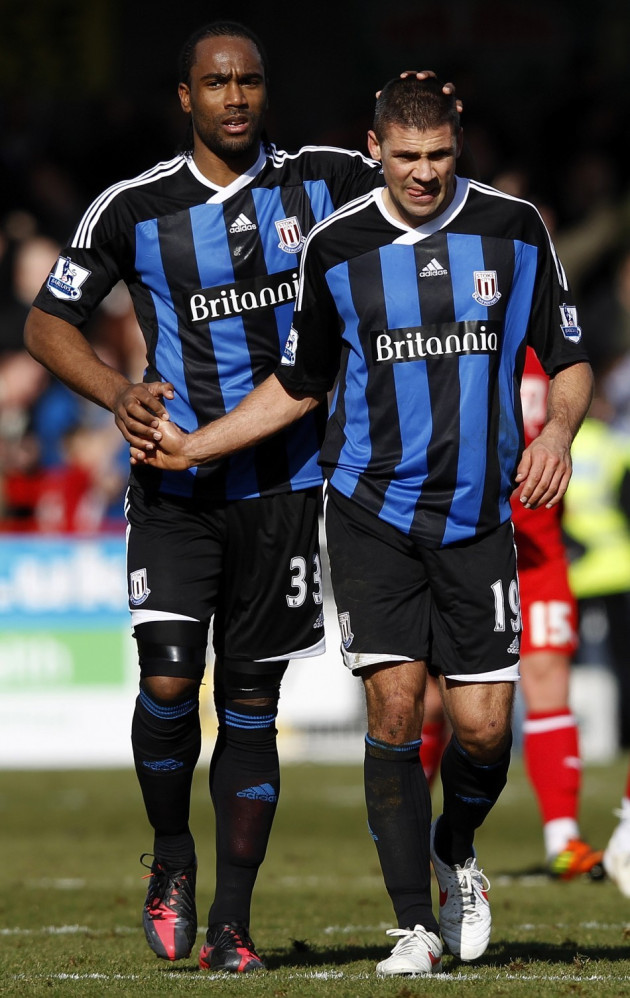 Stoke City’s Jon Walters (right) scored two own goals to help Chelsea win 4-0 Stoke City’s Jon Walters (right) scored two own goals to help Chelsea win 4-0