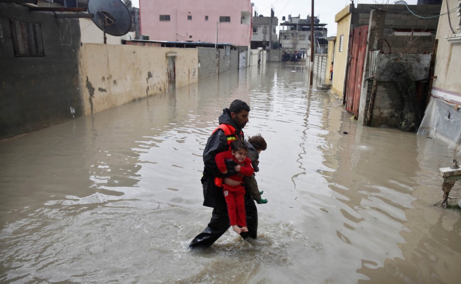 Rising sea levels around the world, one of the results of global warming, cause billions of pounds in damage Rising sea levels around the world, one of the results of global warming, cause billions of pounds in damage