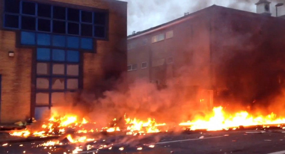 Helicopter crash London Helicopter crash London