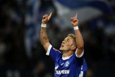 Lewis Holtby