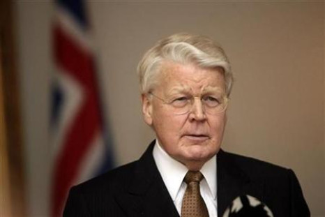 Iceland's President Grimsson speaks to media in Reykjavik