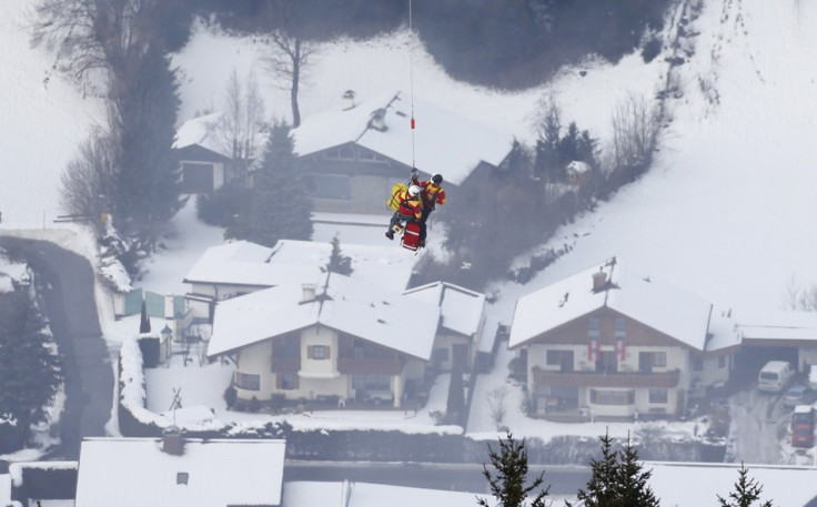 Lindsey Vonn airlifted