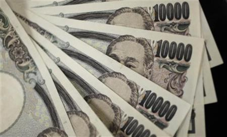 Japanese 10,000 yen notes