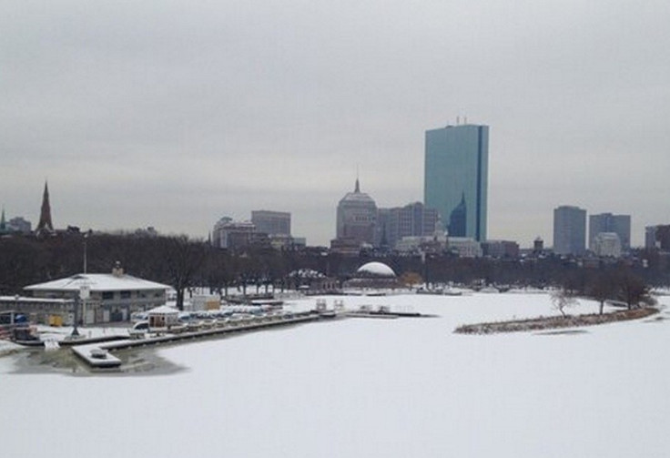 Boston under snow bracing itself for Nemo PIC: @AnishKattukaran