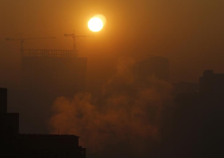 China Pollution Levels Chinese New Year 2013 Masked by Smog PHOTOS