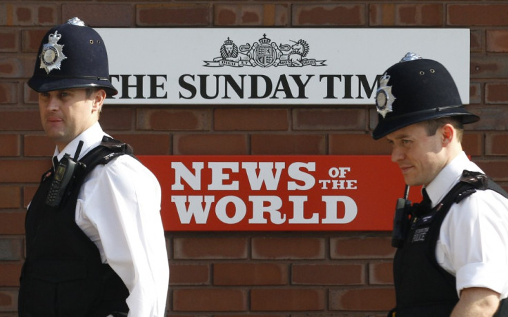 Police probe phone hacking at News of the World
