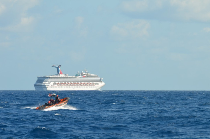 Stricken Carnival Triumph sits in Gulf of Mexico