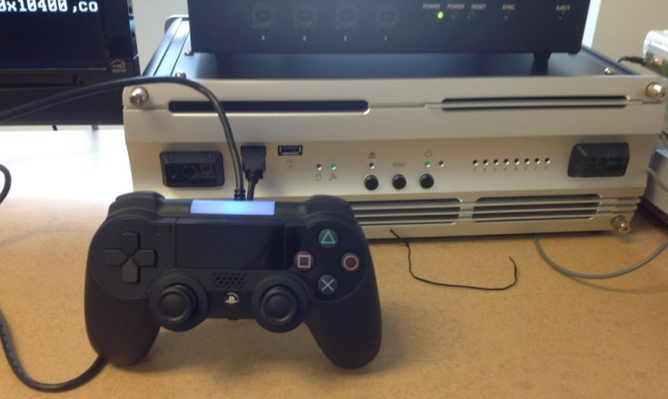 PS4 controller