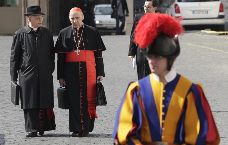 Bona fide Cardinals and a Swiss Guard