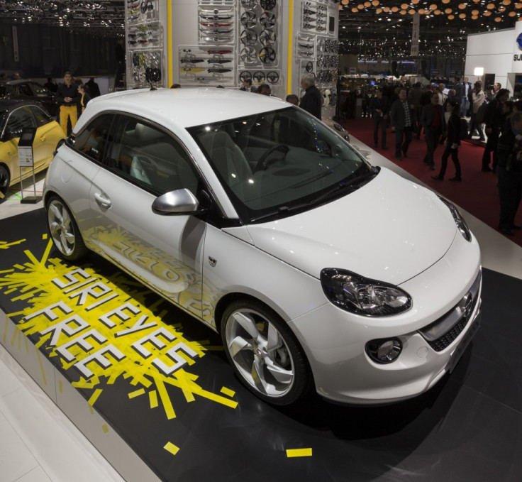 Vauxhall Adam Siri