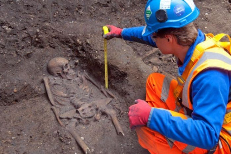 Farringdon burial pit