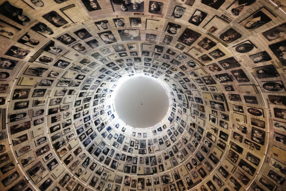 Obama Holocaust Memorial