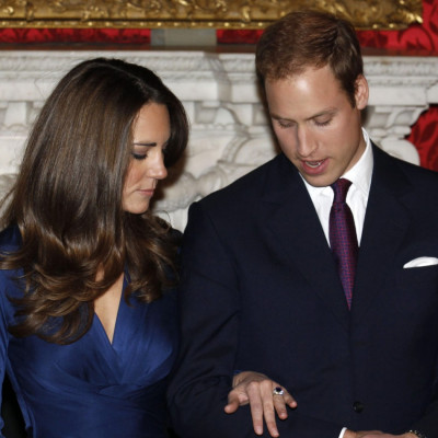 Kate Middleton in classic Issa Dress