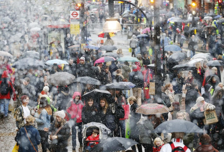 uk retail snow high street