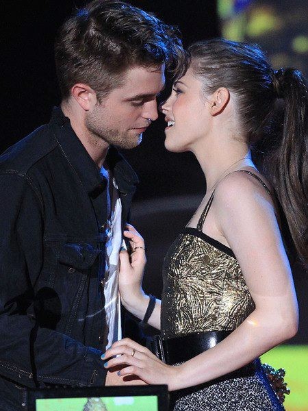 Robert Pattinson, Kristen Stewart