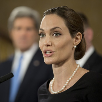 NEWSBREAK: Angelina Jolie Undergoes Double Mastectomy