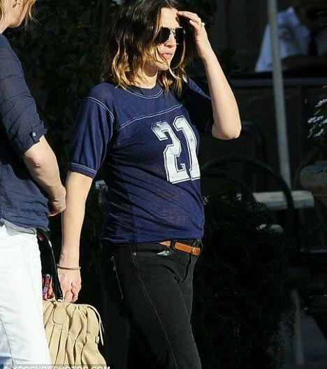 Drew Barrymore Pregnancy Goatee