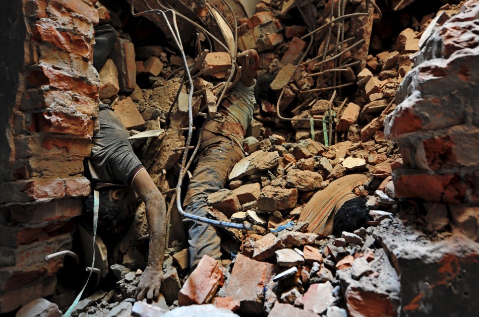 Bangladesh Factory Building Collapse Photos