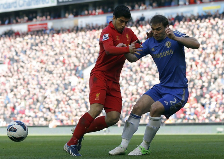 Luis Suarez (L) and Branislav Ivanovic