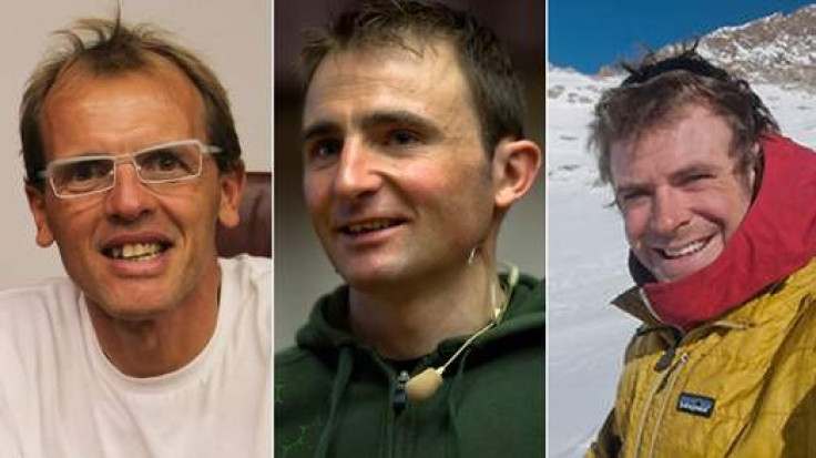 Simone Moro, Ueli Steck and Jonathan Griffith were attempting to climb Mount Everest when the fight occurred (No2)