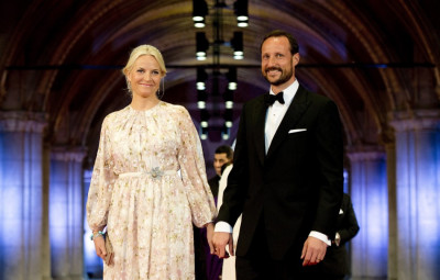 Norways Crown Princess Mette-Marit and Crown Prince Haakon R arrive at a gala dinner organised on the eve of the abdication of Queen Beatrix of the Netherlands and the inauguration of her successor King Willem-Alexander at the Rijksmuseum in Amste