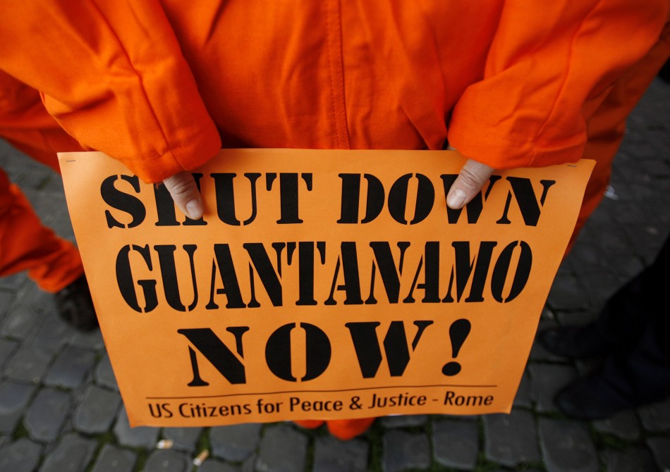 Guantanamo Closure Petition Tops 100,000 In Two Days | IBTimes UK