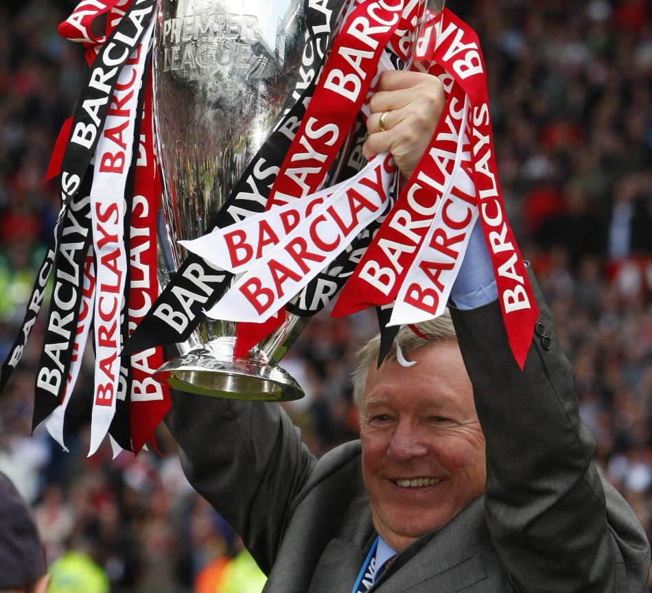 May 16 2009 Ferguson lifts Uniteds 18th top division title at Old Trafford. United equalled Liverpools record of 18 top division titles that season. They would go on to break the record two years later.