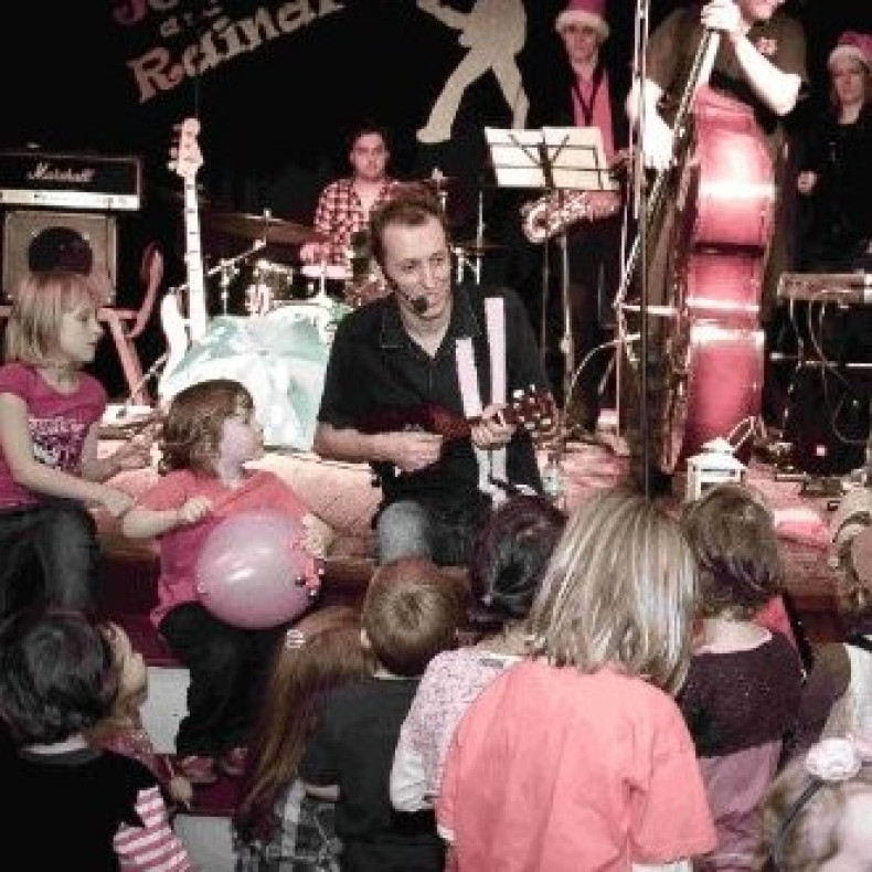 Liam Maloy also specialises in children's music under the name Johnny and the Raindrops (linkedin)
