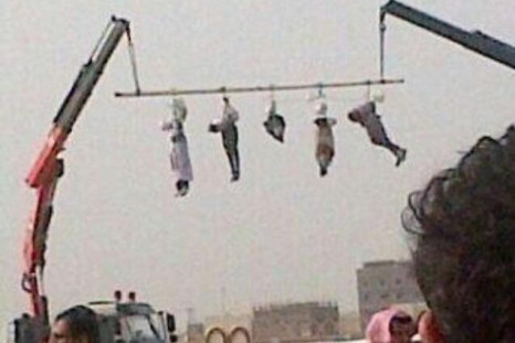 Saudi Arabia Executes and Crucifies Five Yemeni Men