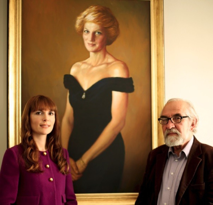 Elena Shchukina and Israel Zohar in front of his new portrait of Princess Diana (Photo: IBTimes UK)