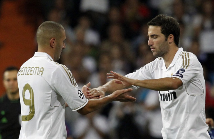 Gonzalo Higuain (R) and Karim Benzema