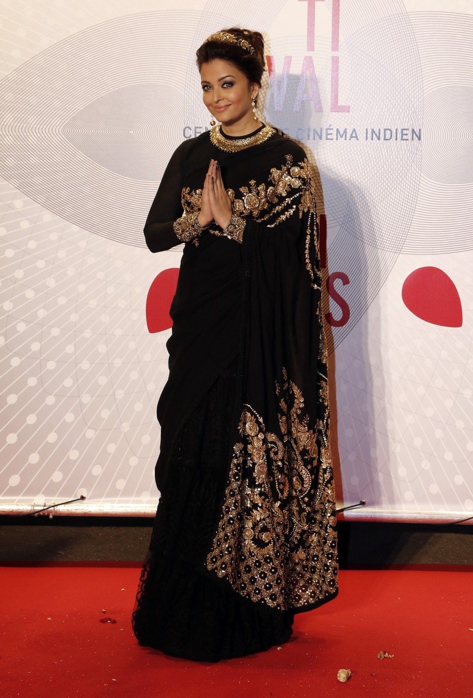 Cannes Film Festival 2013 Aishwarya Rai Red Carpet Look