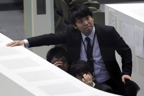 Nikkei plunges in early trade