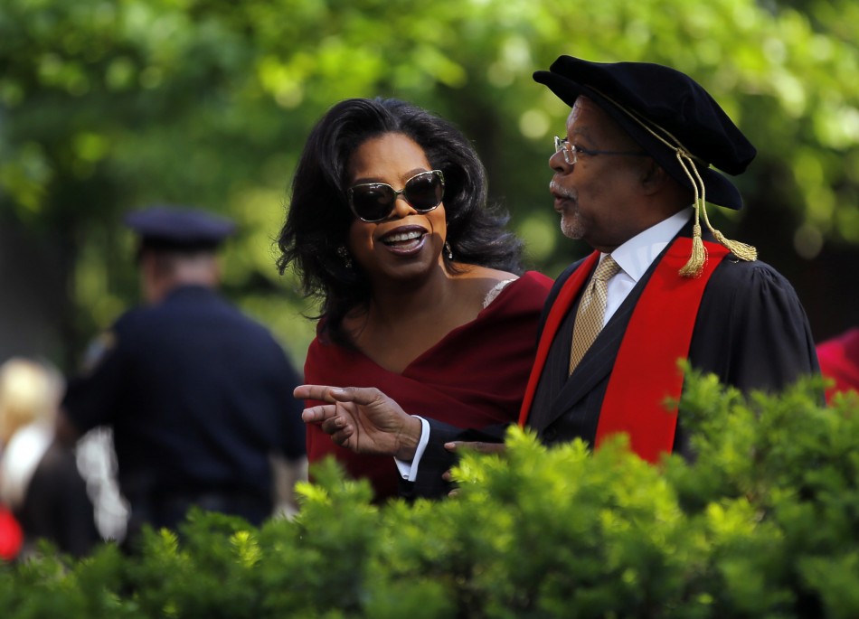 Oprah Winfrey and professor Henry Louis Gates Jr. R arrive for Harvard Universitys 362nd Commencement ceremony in Cambridge, Massachusetts