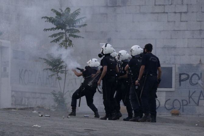 Police use teargas