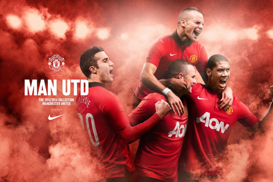Manchester United 201314 home kit