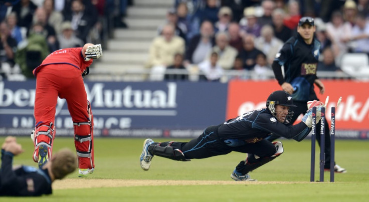 Kiwis wicketkeeper and former Aussies star Luke Ronchi will face his former team-mates