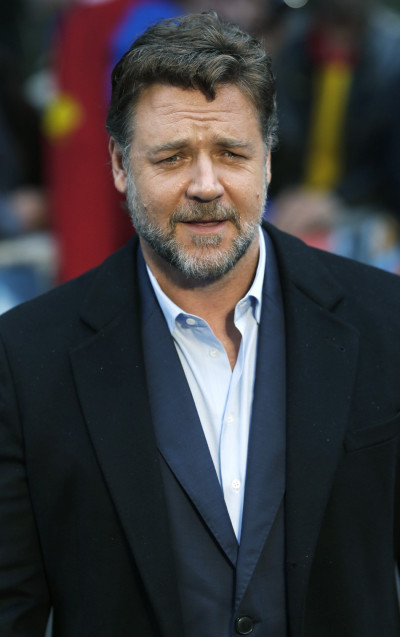 Actor Russell Crowe arrives at the European Premiere of Actor Russell Crowe arrives at the European Premiere of