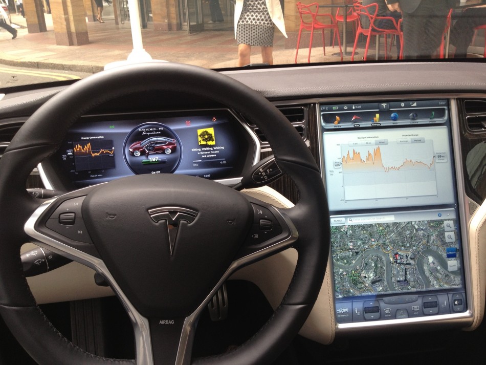 Tesla model s deals dashboard