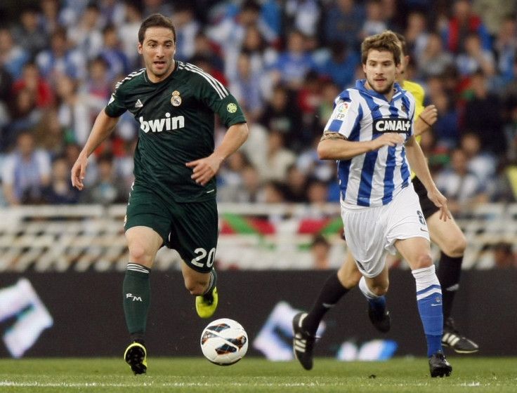 Asier Illarramendi (R) and Gonzalo Higuain