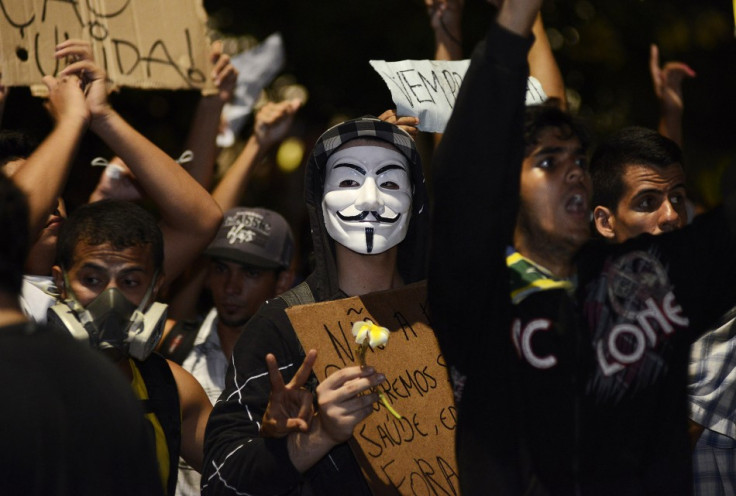 Brazil's Dilma Rousseff announces reforms over protests