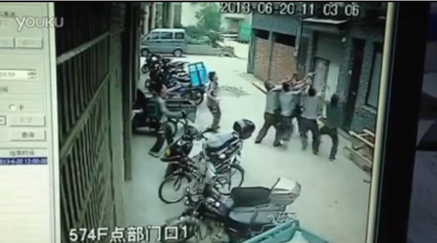 Chinese Toddler Saved by Passerby Chinese Toddler Saved by Passerby