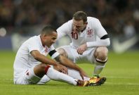 Wayne Rooney could join Theo Walcott at Arsenal